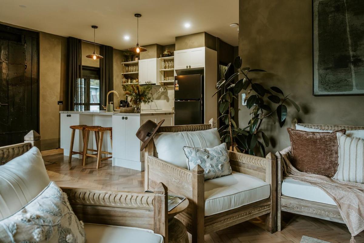 The Temple - Country Farm Retreat Villa Launching Place ภายนอก รูปภาพ